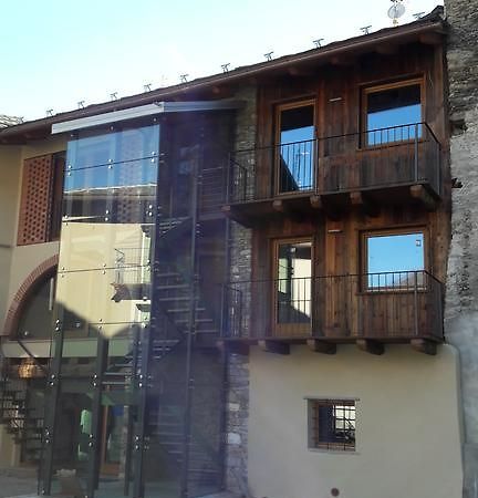 Malherbes Aosta Esterno foto